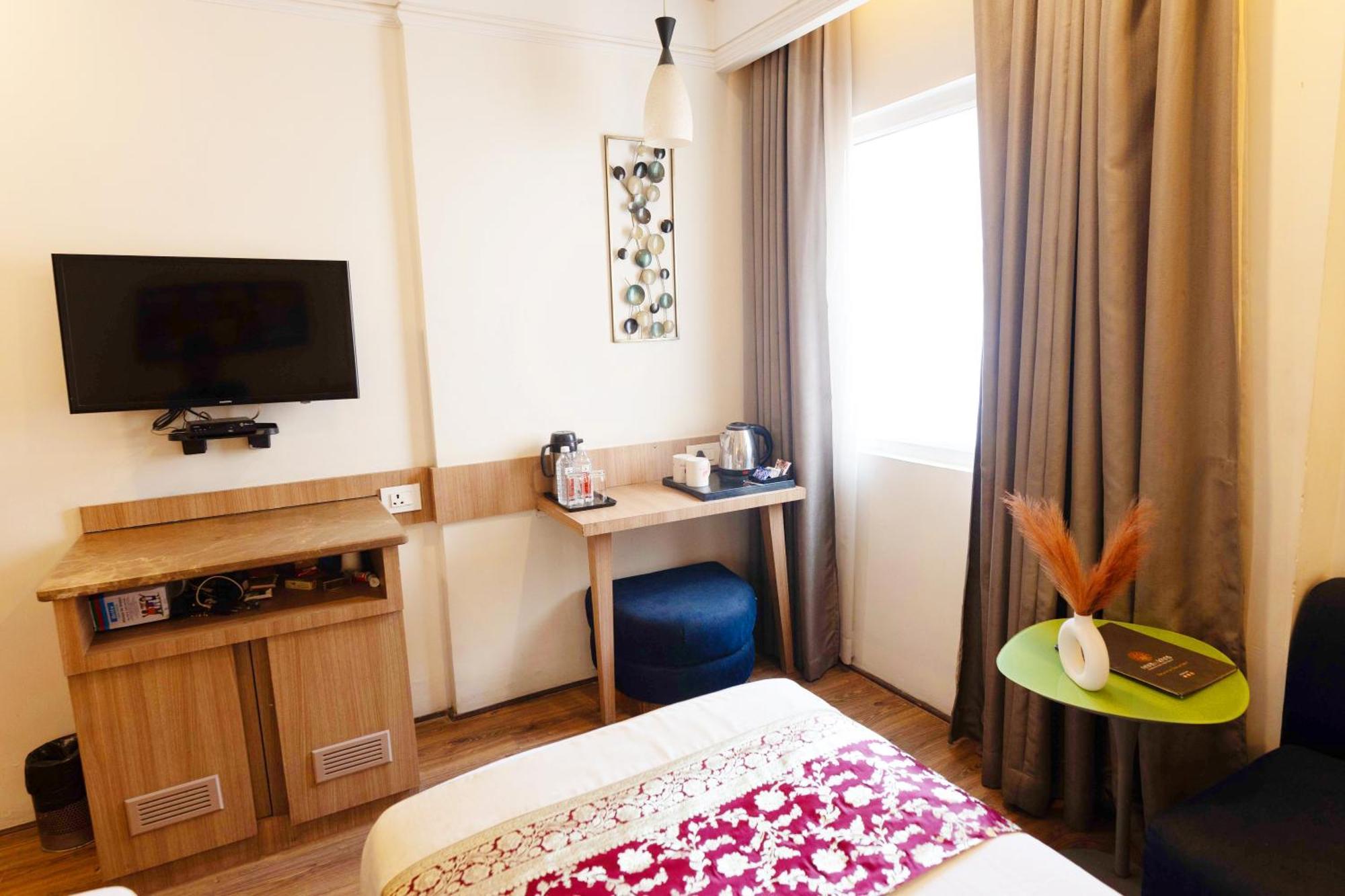 New Hotel Broadway Varanasi Luaran gambar
