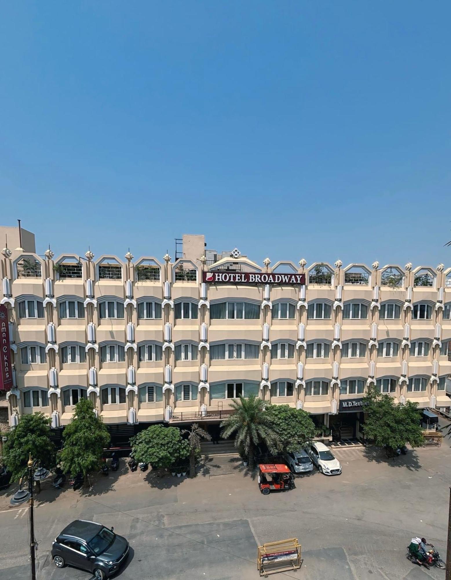 New Hotel Broadway Varanasi Luaran gambar