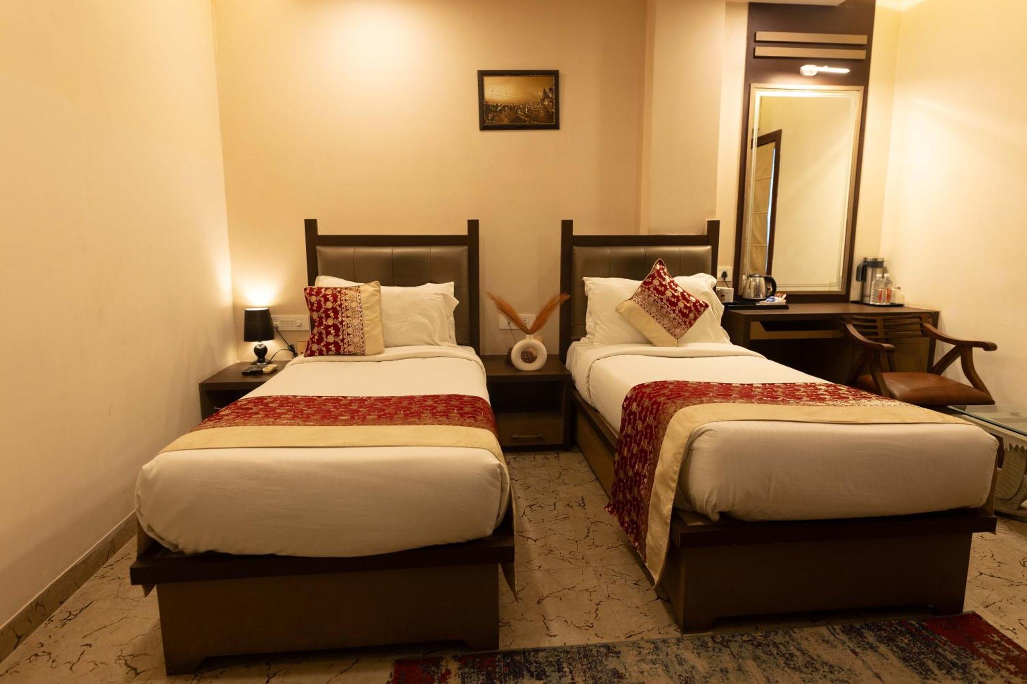 New Hotel Broadway Varanasi Luaran gambar